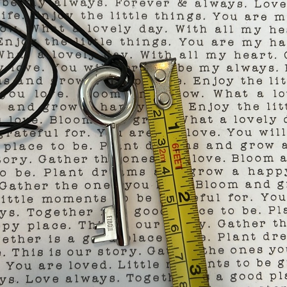 FIBO STEEL KEY with leather necklace - Picture 3 of 3